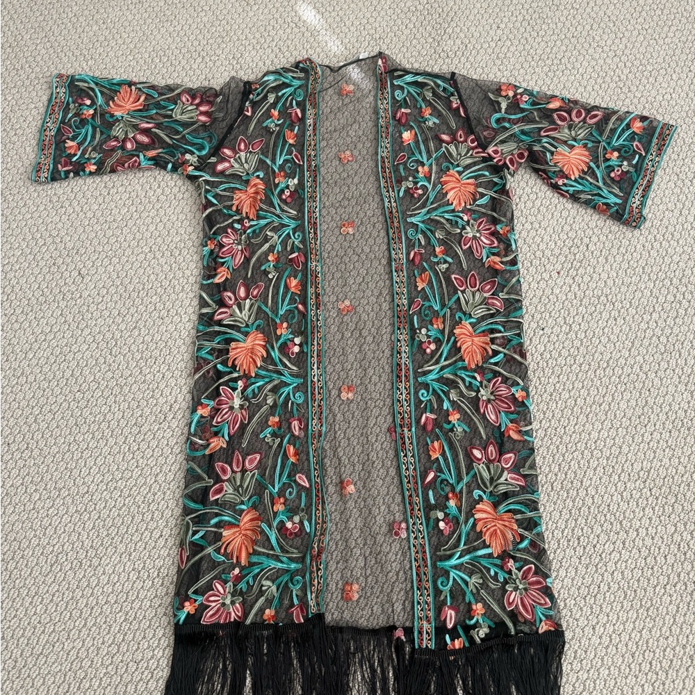 Embroidered Floral Kimono / Cover Up
